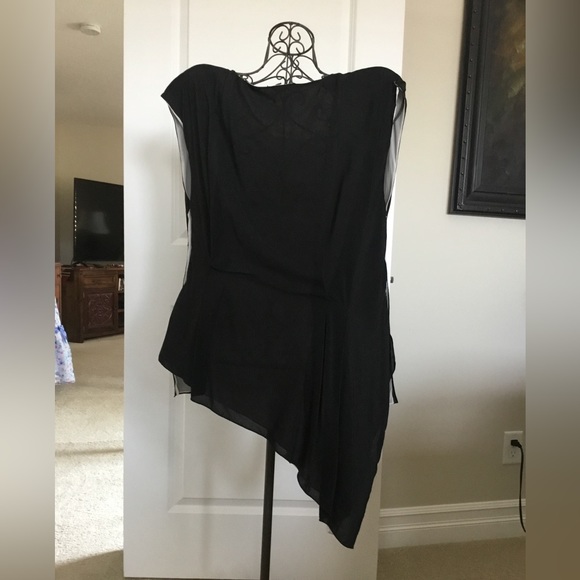 Ladies silk top - Picture 2 of 5